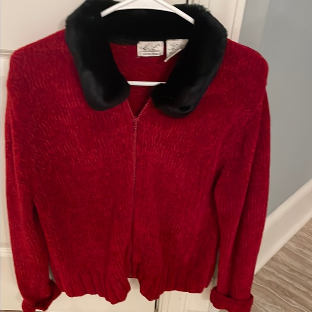 Chic Red Sweater with Black Collar